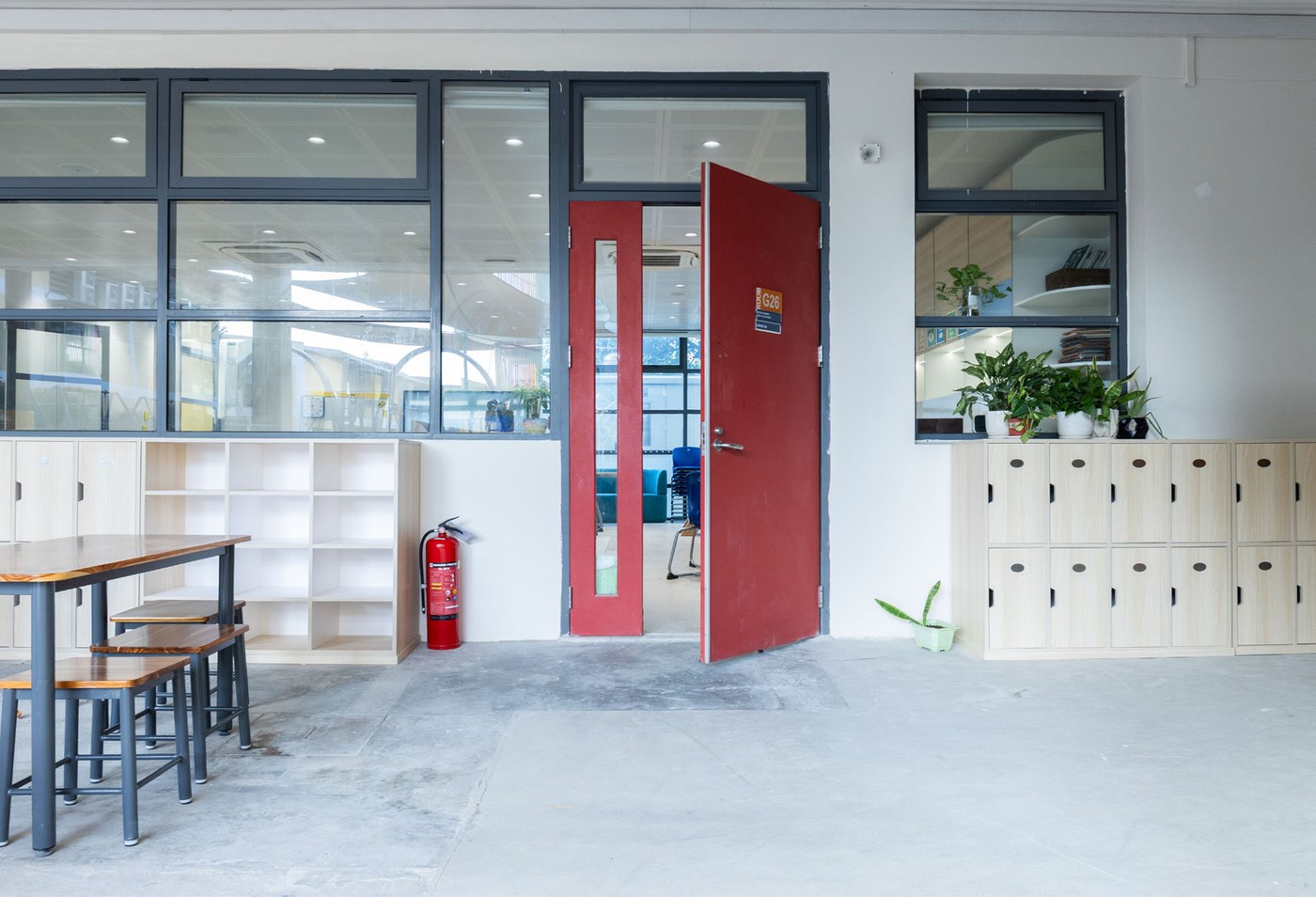 UNIS B9 reading nooks